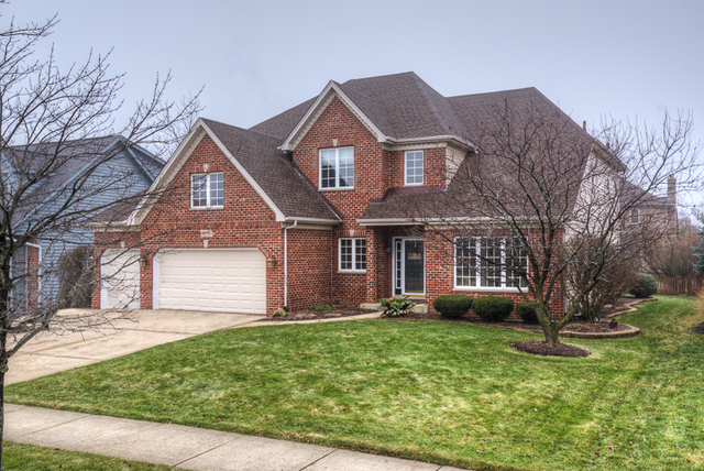 3836 Grassmere Rd, Naperville, IL 60564 photo 1