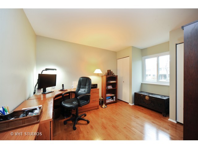 549 Williamsburg Ct #A1, Wheeling, IL 60090 photo 9