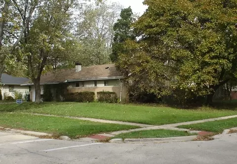 400 Morgan Ln, Hoffman Estates, IL 60169 photo 3
