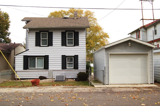 512 Bally Rd, Mchenry, IL 60050 photo 1