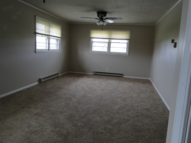 622 Hodges St, Beecher, IL 60401 photo 11