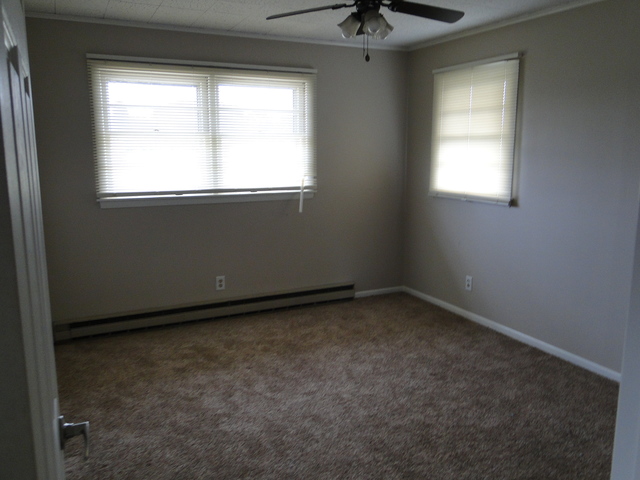 622 Hodges St, Beecher, IL 60401 photo 13