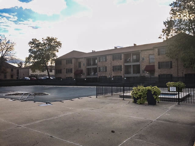 1707 Sessions Walk, Hoffman Estates, IL 60169 photo 12