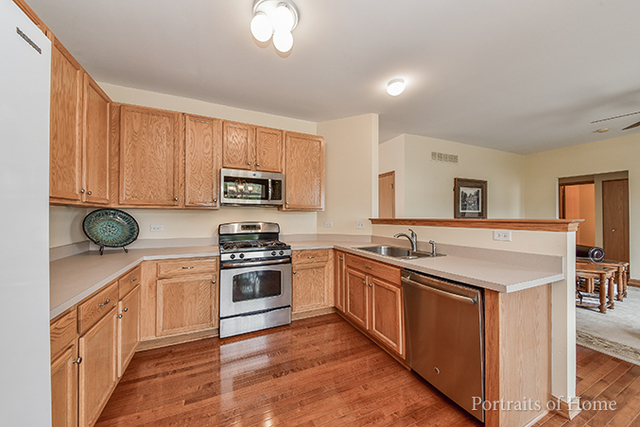 6303 Cedar Ridge Dr, Plainfield, IL 60586 photo 7