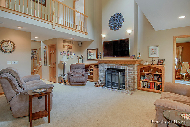 12331 E Mitchel Dr, Plano, IL 60545 photo 12