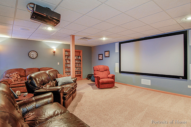 12331 E Mitchel Dr, Plano, IL 60545 photo 9