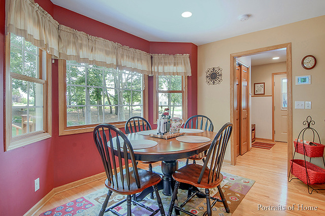 12331 E Mitchel Dr, Plano, IL 60545 photo 7