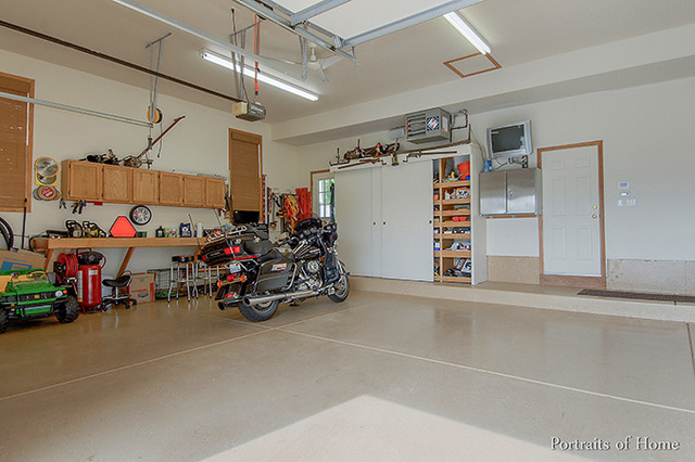 12331 E Mitchel Dr, Plano, IL 60545 photo 22