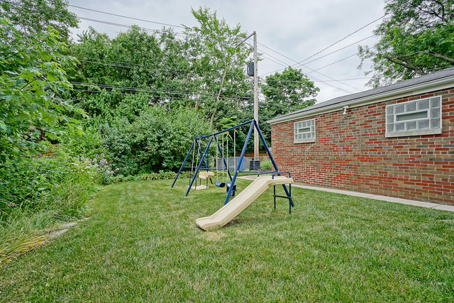 9627 S Oakley Ave, Chicago, IL 60643 photo 17