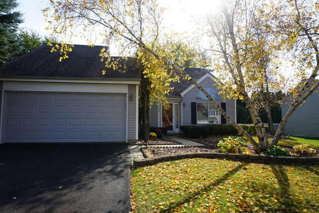 1160 Appleton Ln, Geneva, IL 60134 photo 2
