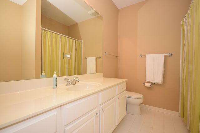 267 E Railroad Ave #202, Bartlett, IL 60103 photo 20