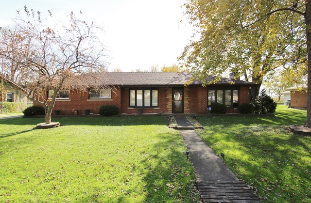 836 E Roxanna Cir, Kankakee, IL 60901 photo 1