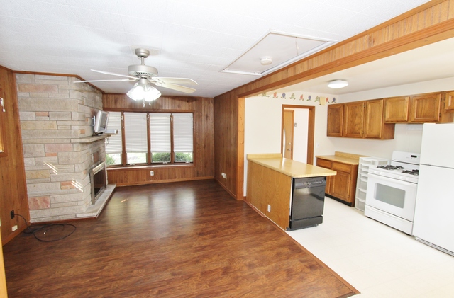 836 E Roxanna Cir, Kankakee, IL 60901 photo 6