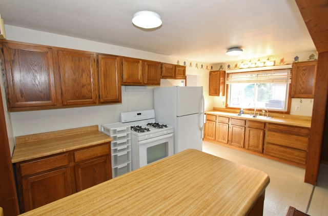 836 E Roxanna Cir, Kankakee, IL 60901 photo 5