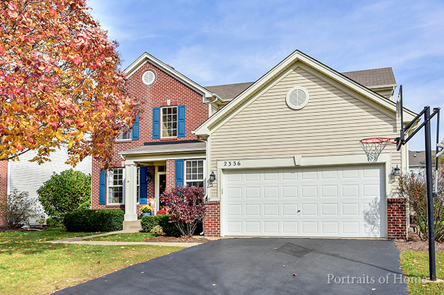 2336 Shenandoah Dr, Aurora, IL 60503 photo 1