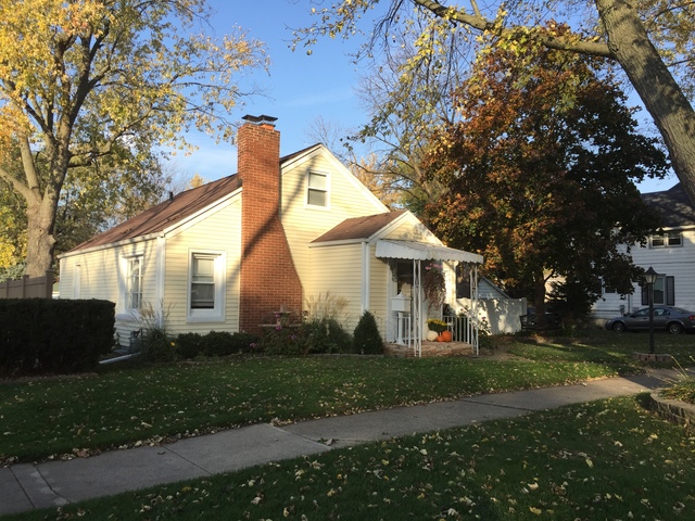769 W Water St, Kankakee, IL 60901 photo 2