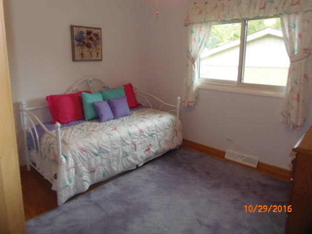 5 E Jerry Dr, Mount Prospect, IL 60056 photo 11
