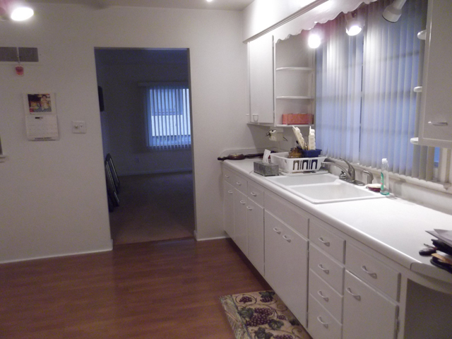 1320 West St, Peru, IL 61354 photo 5