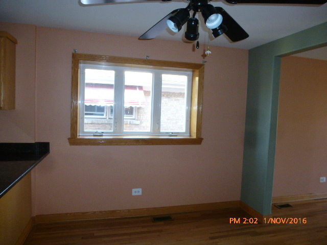 3242 S Austin Blvd, Cicero, IL 60804 photo 9