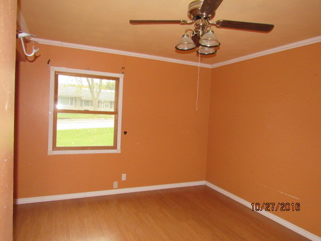 1201 Elm Pl, Dixon, IL 61021 photo 11