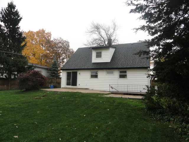 136 E Armitage Ave, Addison, IL 60101 photo 22