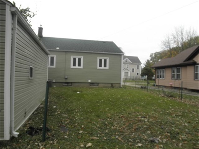 815 Webster St, Ottawa, IL 61350 photo 9