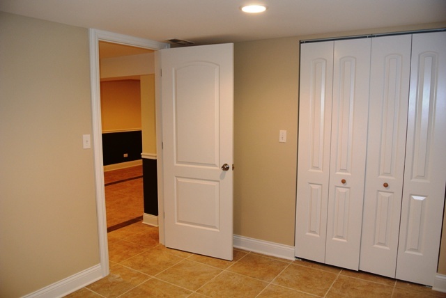 631 E 89th Pl, Chicago, IL 60619 photo 16