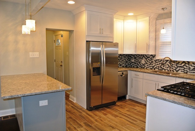 631 E 89th Pl, Chicago, IL 60619 photo 9