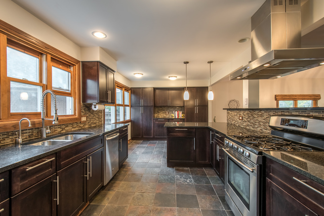 1406 Beecher Ave, Wheaton, IL 60187 photo 8