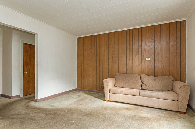 311 S Wheaton Ave, Wheaton, IL 60187 photo 10
