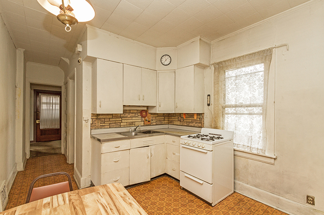 311 S Wheaton Ave, Wheaton, IL 60187 photo 13