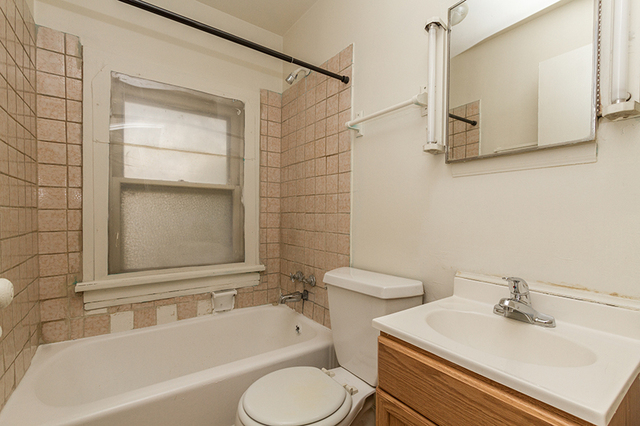 311 S Wheaton Ave, Wheaton, IL 60187 photo 19