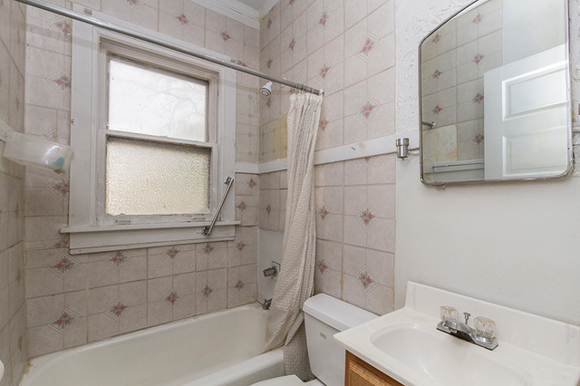 311 S Wheaton Ave, Wheaton, IL 60187 photo 6