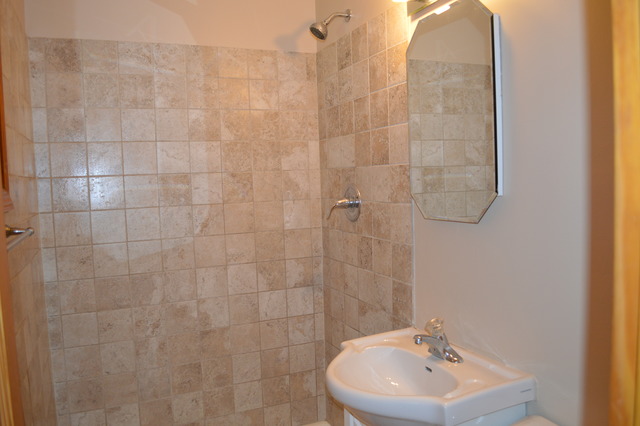 230 Flagstaff Ln, Hoffman Estates, IL 60169 photo 9