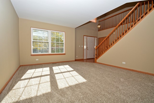 3191 Bennett Pl, Aurora, IL 60502 photo 2