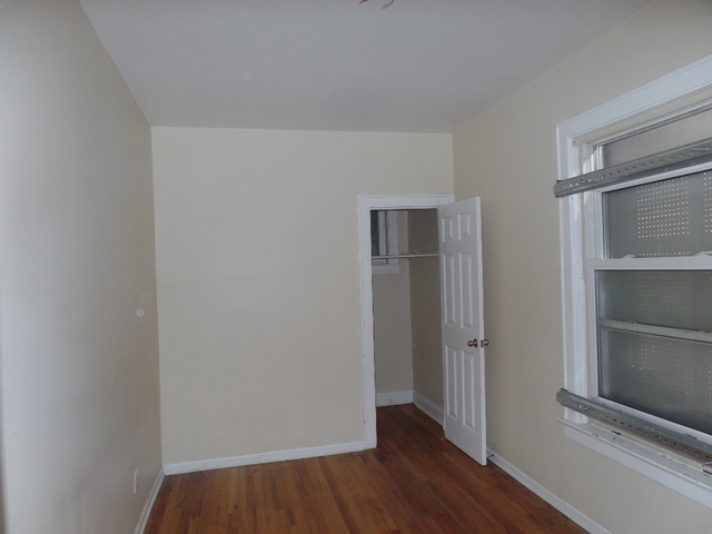 7700 S Champlain Ave, Chicago, IL 60619 photo 7