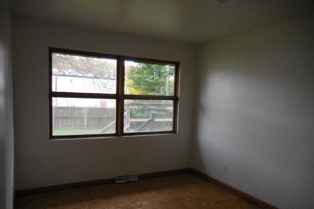17838 N Clyde Ave, Lansing, IL 60438 photo 13