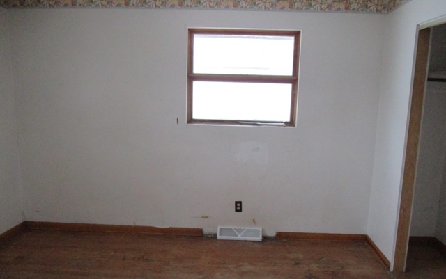 17838 N Clyde Ave, Lansing, IL 60438 photo 7