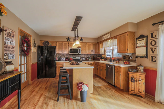 15943 S Dan Oconnell Dr, Plainfield, IL 60586 photo 7