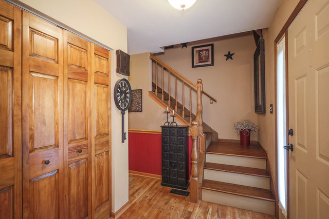 15943 S Dan Oconnell Dr, Plainfield, IL 60586 photo 3