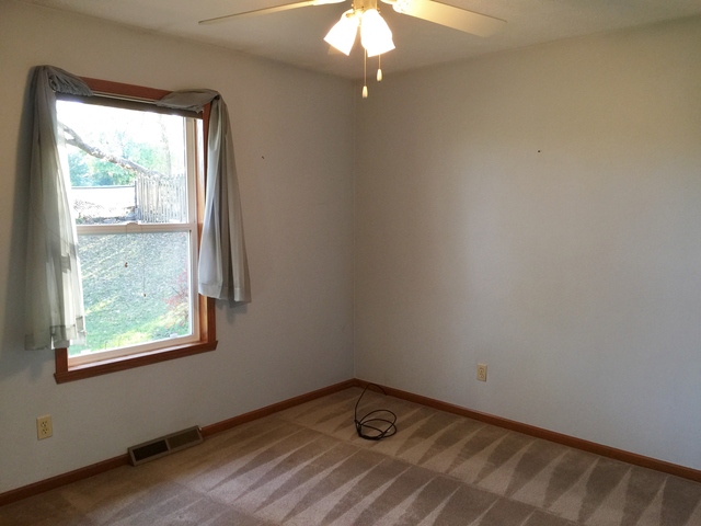 940 Thickett Trl, Roscoe, IL 61073 photo 13
