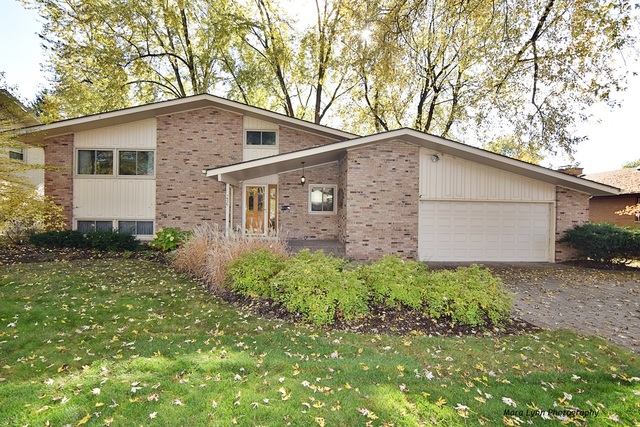 1525 Easy St, Elgin, IL 60123 photo 1