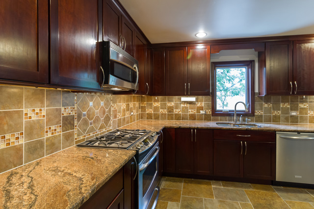 10408 Oconnell Ave, Mokena, IL 60448 photo 8