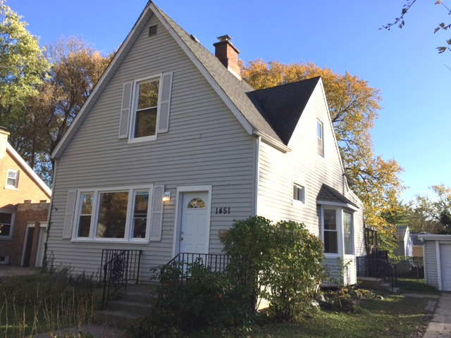 1451 E Algonquin Rd, Des Plaines, IL 60016 photo 1