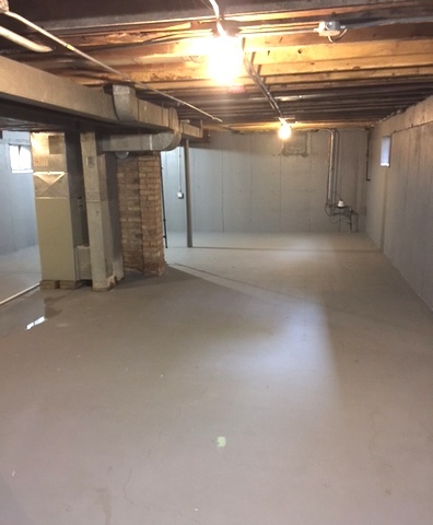 1451 E Algonquin Rd, Des Plaines, IL 60016 photo 10