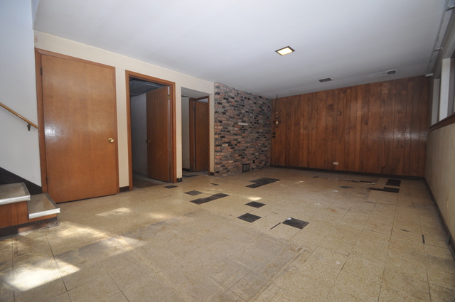 282 Diamond Head Dr, Des Plaines, IL 60018 photo 13
