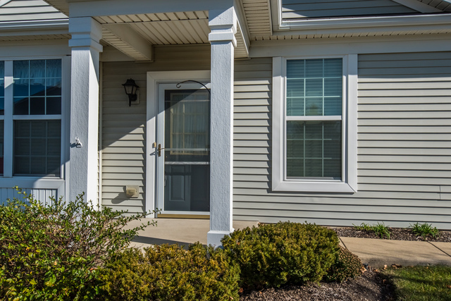 13302 Red Alder Ave, Huntley, IL 60142 photo 2