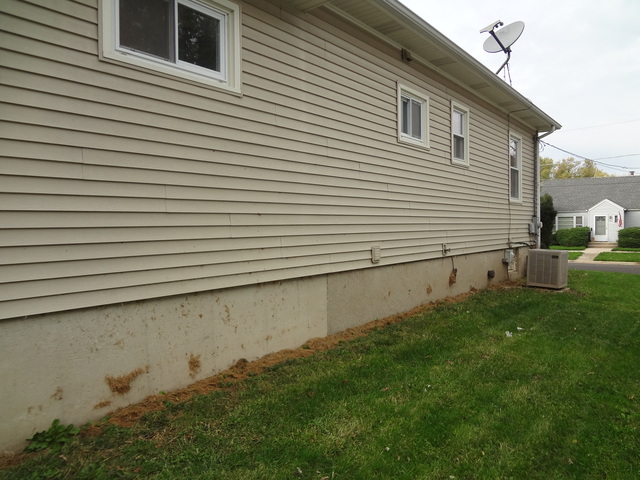 681 Chester Ave, Elgin, IL 60120 photo 17