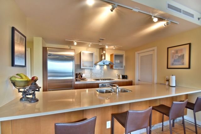 340 E Randolph St #2003, Chicago, IL 60601 photo 10