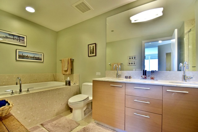 340 E Randolph St #2003, Chicago, IL 60601 photo 15